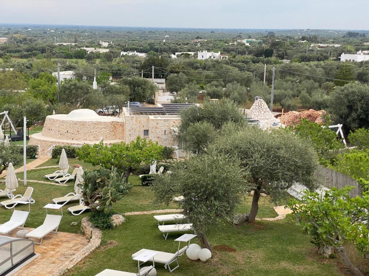 ホテル La Terrazza Sulla Rupe Relais オストゥーニ エクステリア 写真